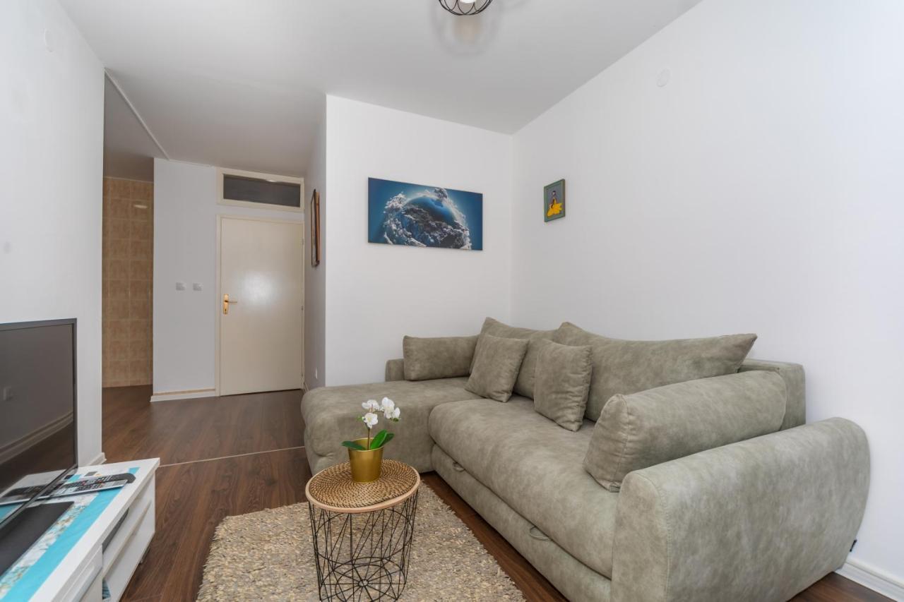 Aloha Apartman Bar Extérieur photo